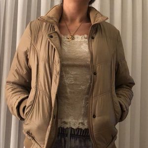 Lightweight down jacket